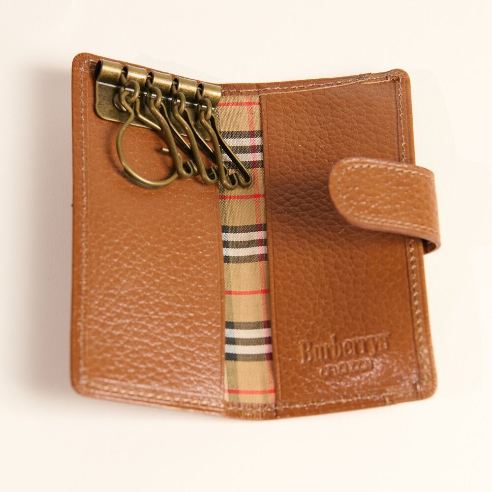 Burberry Key Case - NWOT - Picture 3 of 3